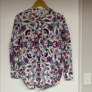 Old Navy Floral Blouse in White, Pink & Blue